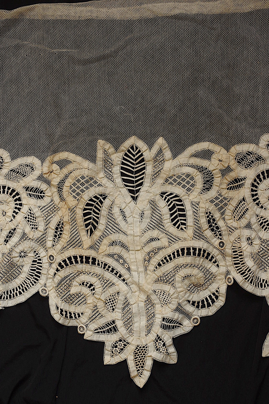 アンティークレース　dentelle ancienne bas d'aube