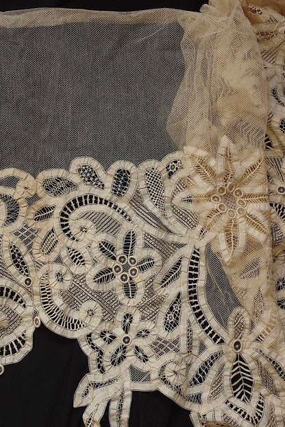 アンティークレース　dentelle ancienne bas d'aube