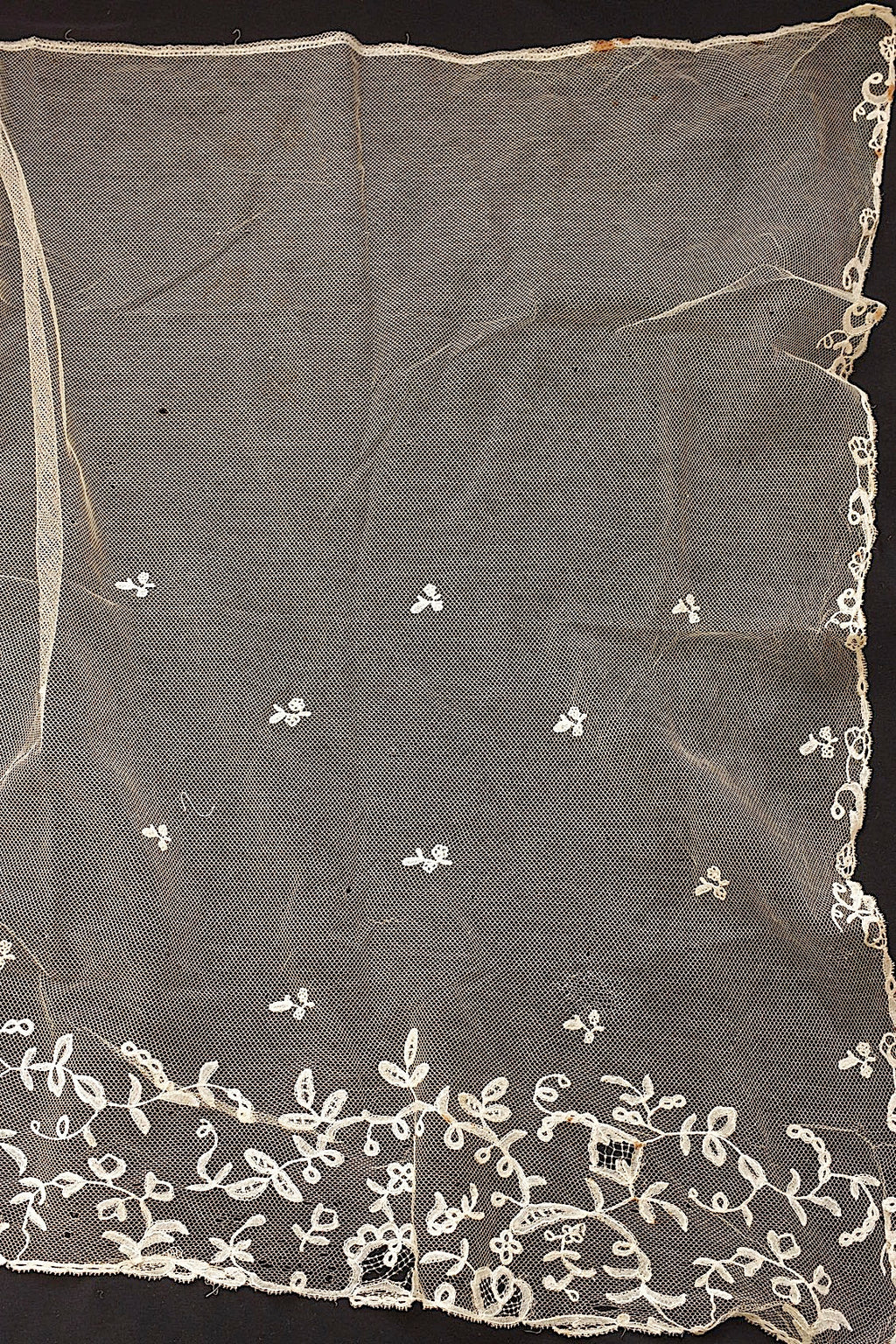 アンティークレース　dentelle ancienne アプリカッションアングレテール素材用