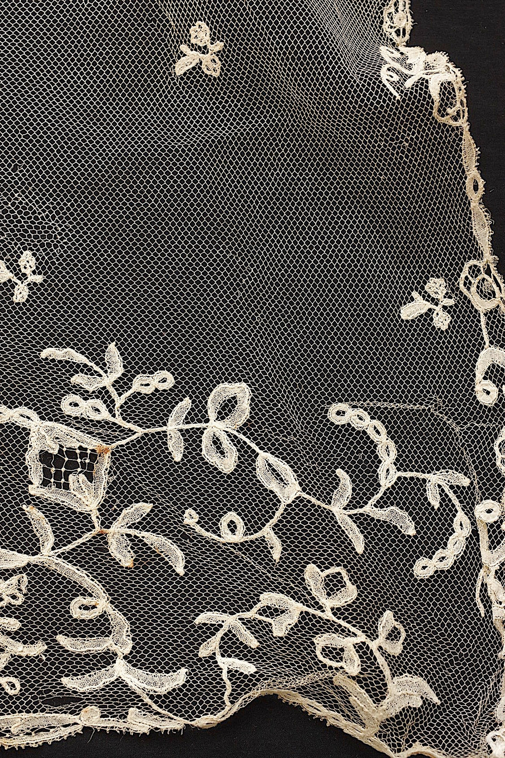 アンティークレース　dentelle ancienne アプリカッションアングレテール素材用