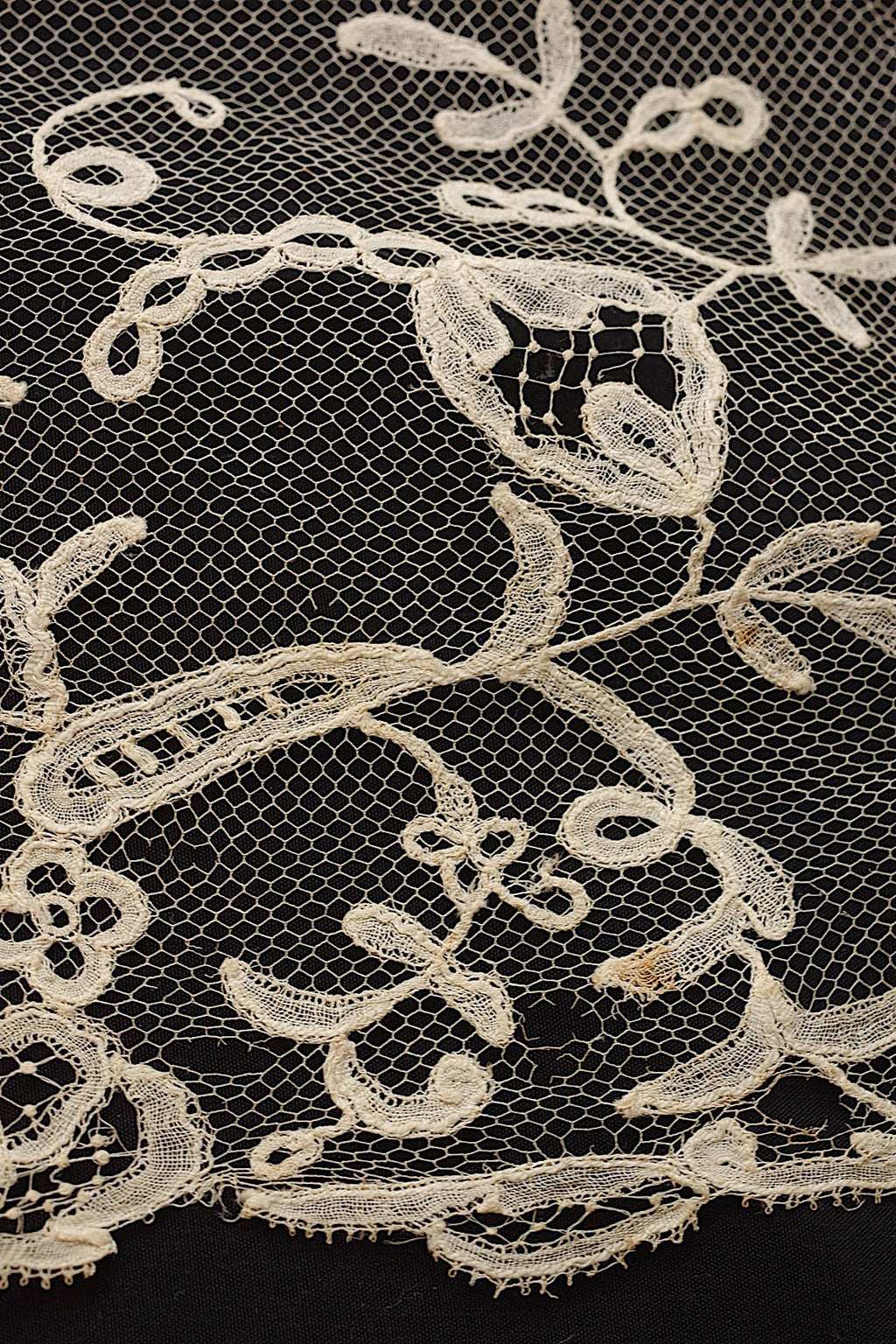 アンティークレース　dentelle ancienne アプリカッションアングレテール素材用