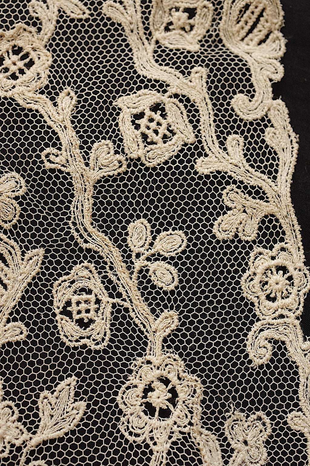 アンティークレース　dentelle ancienne アプリカッションアングレテール素材用