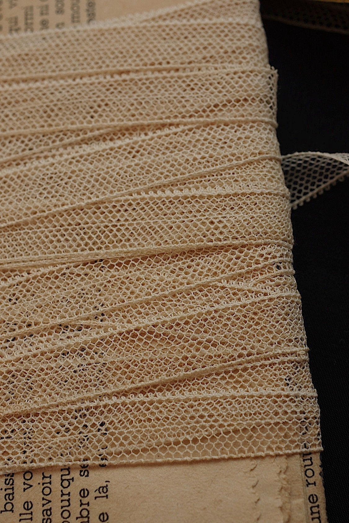 アンティークレース　dentelle ancienne ４種