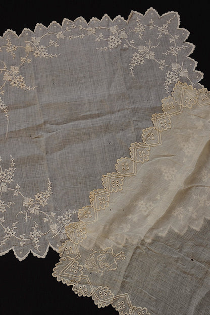 アンティークレース　dentelle ancienne 刺繍ハンカチ　素材、観賞用
