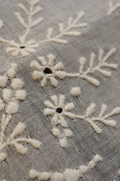 アンティークレース　dentelle ancienne 刺繍ハギレ