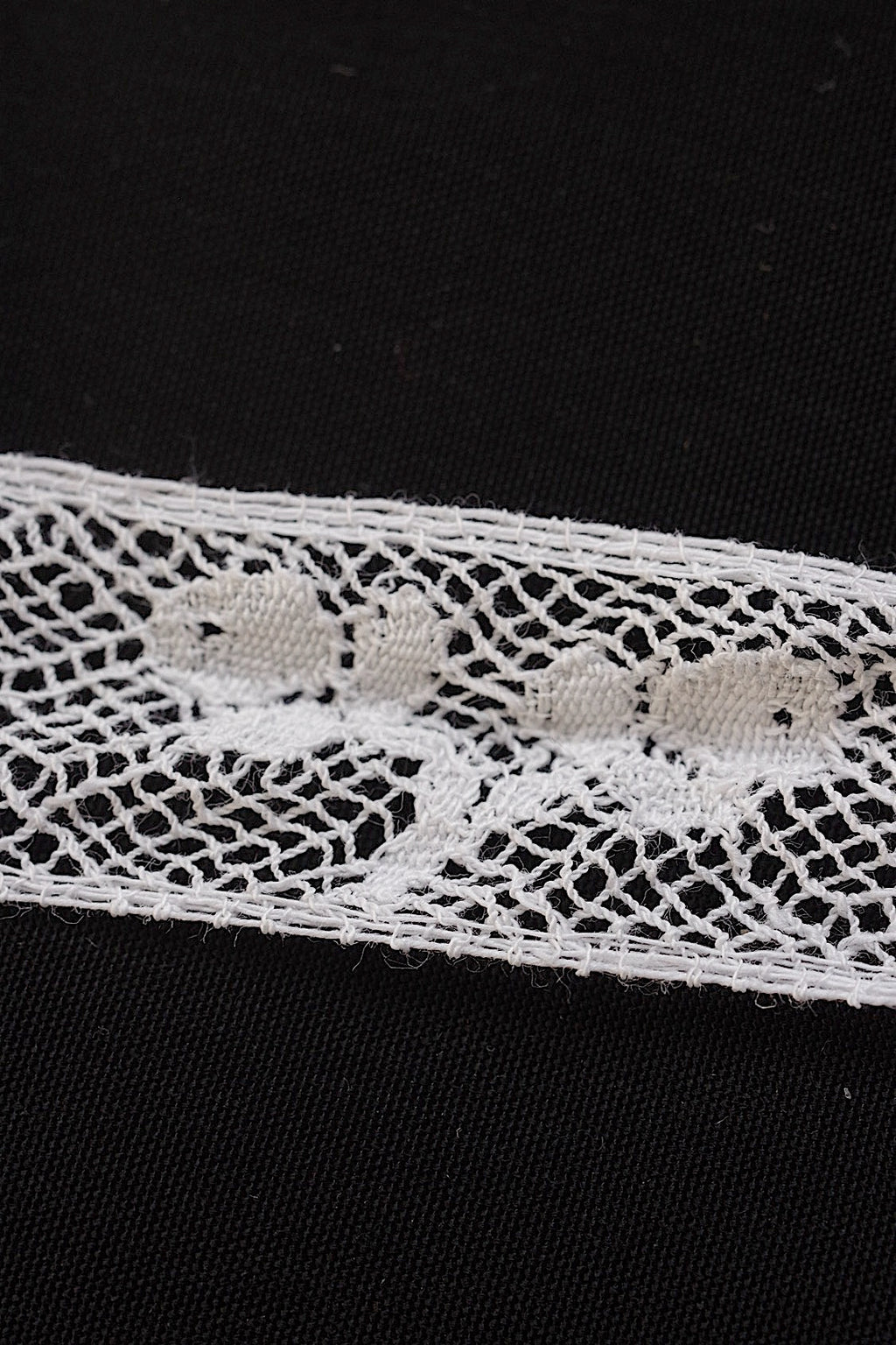アンティークレース　dentelle ancienne ２種