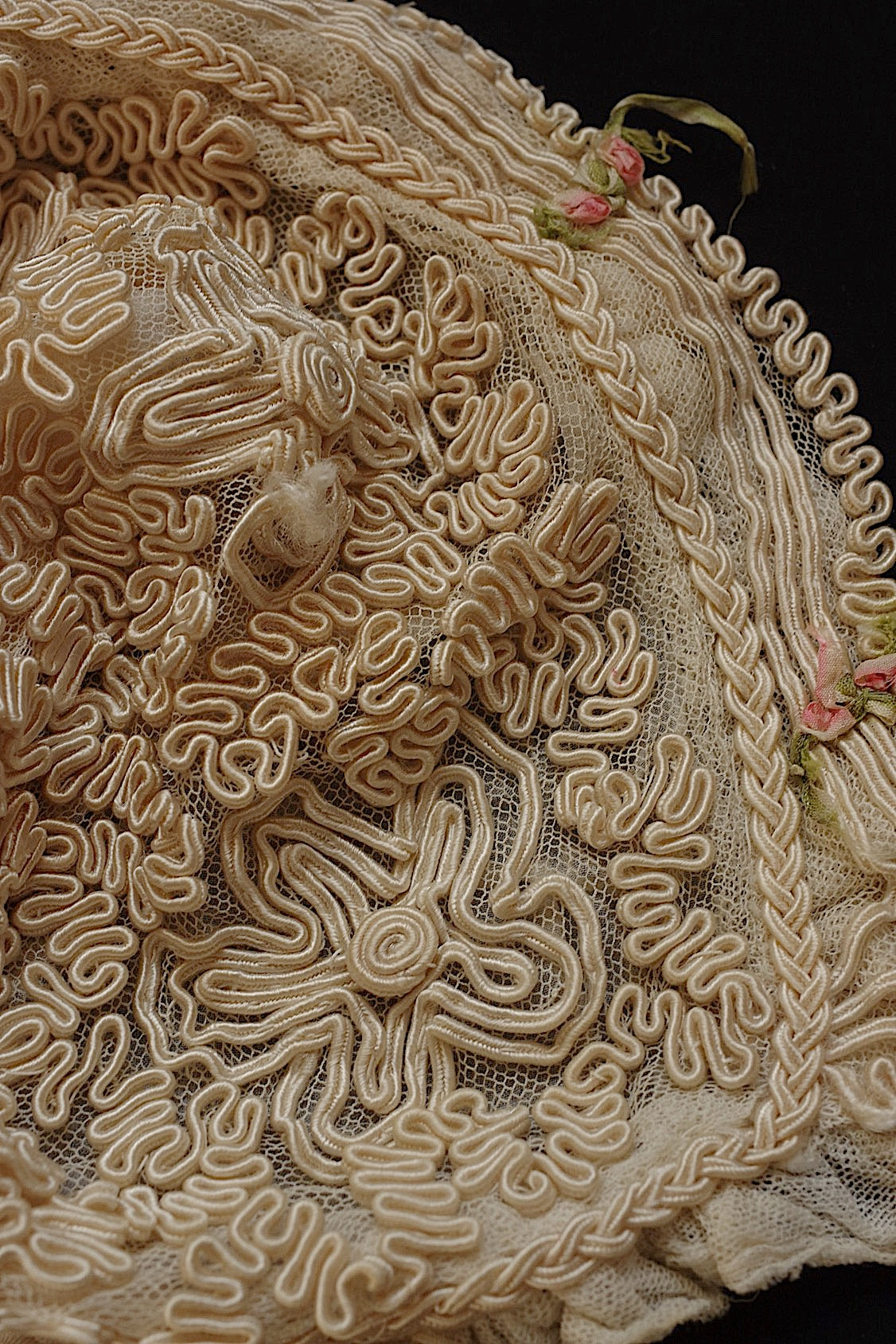 アンティークレース　dentelle ancienne ボネ、襟