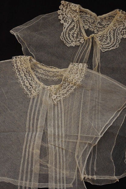 アンティークレース　dentelle ancienne plastron 2つ