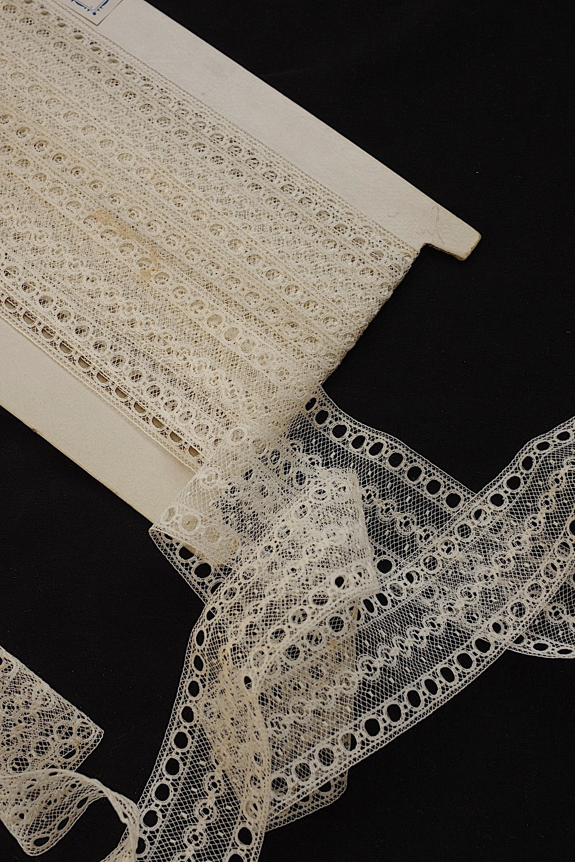 アンティークレース　dentelle ancienne 800cm