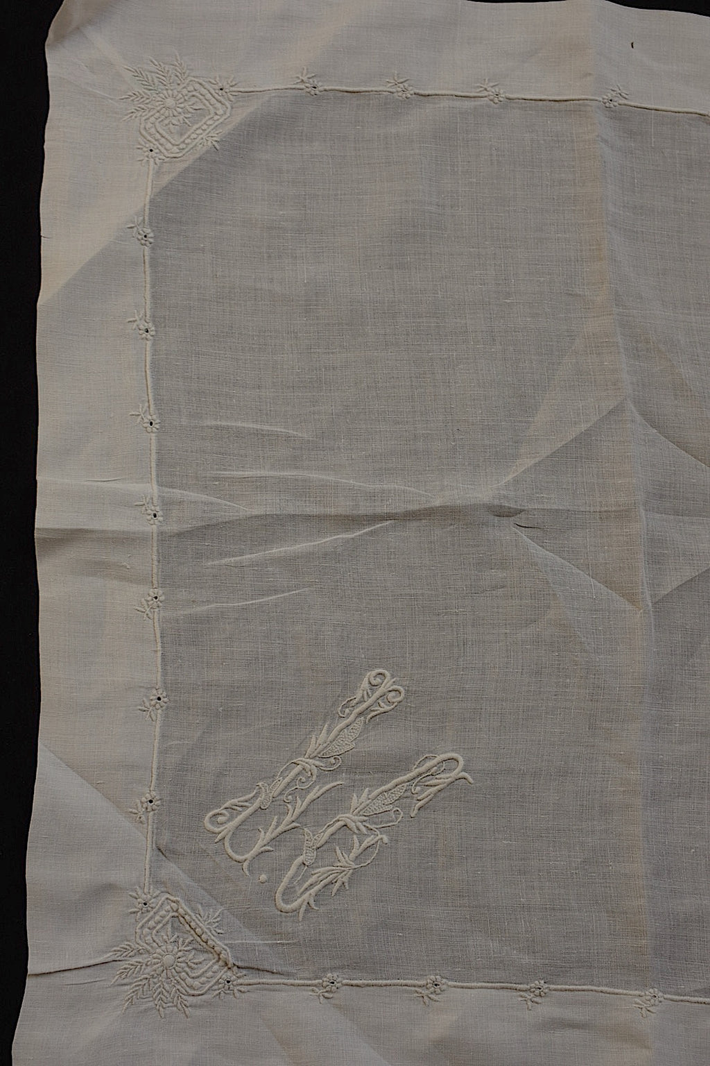 アンティークレース　dentelle ancienne ハンカチ３種