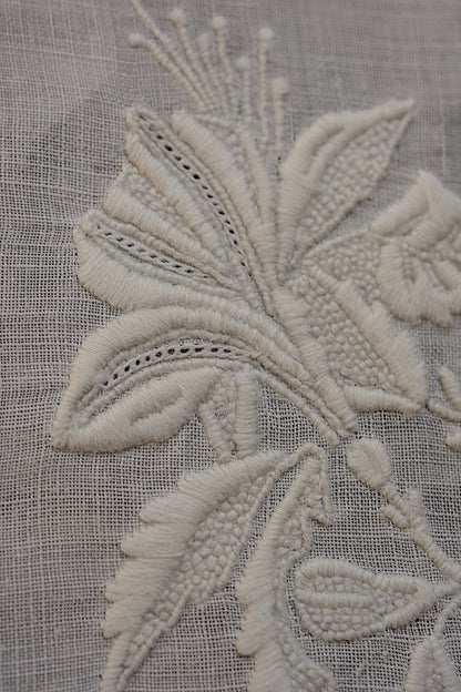 アンティークレース　dentelle ancienne ハンカチ３種