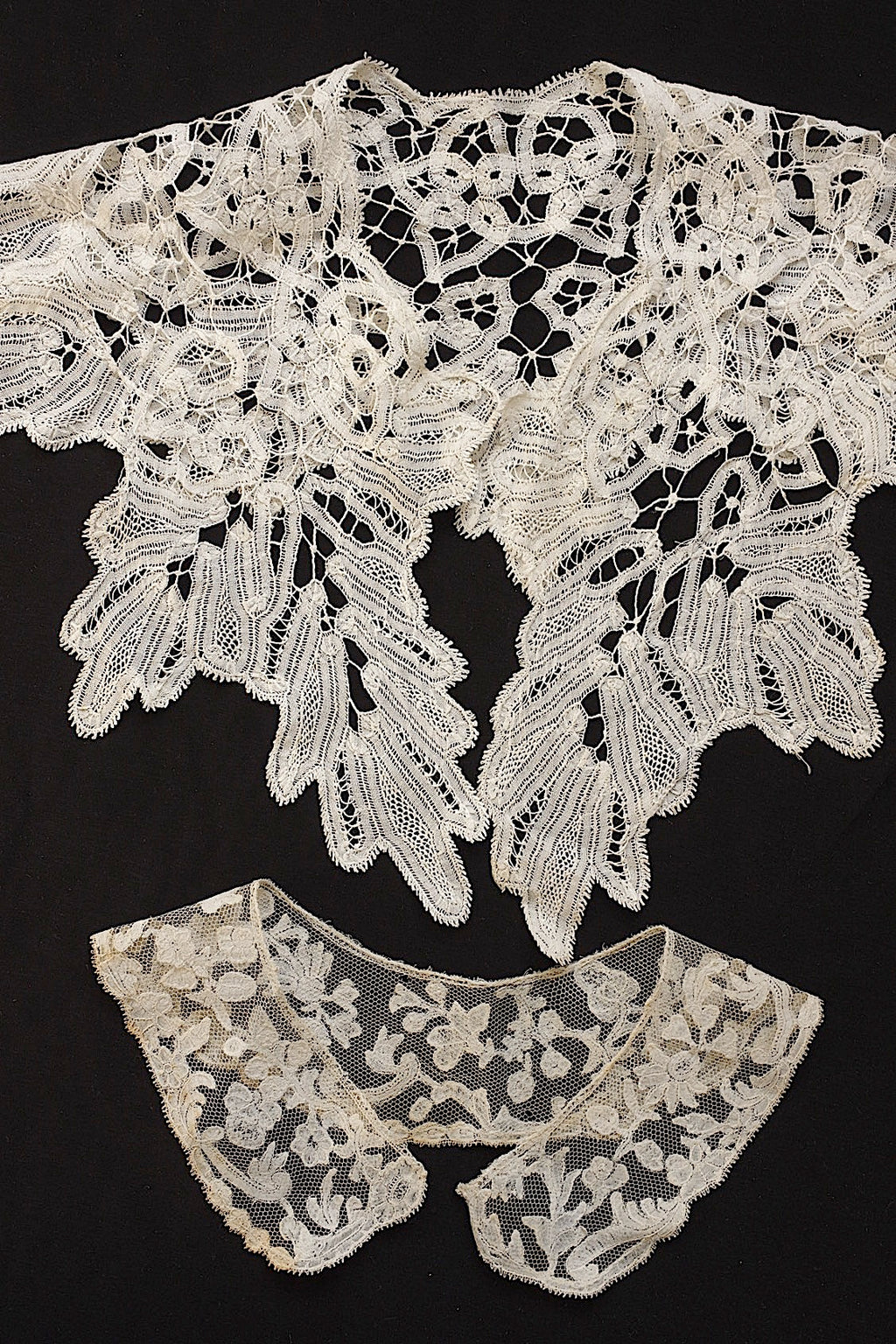 アンティークレース　dentelle ancienne 　襟