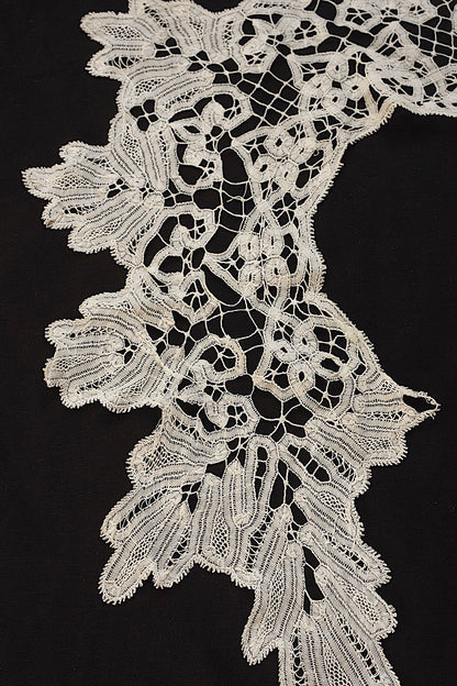 アンティークレース　dentelle ancienne 　襟