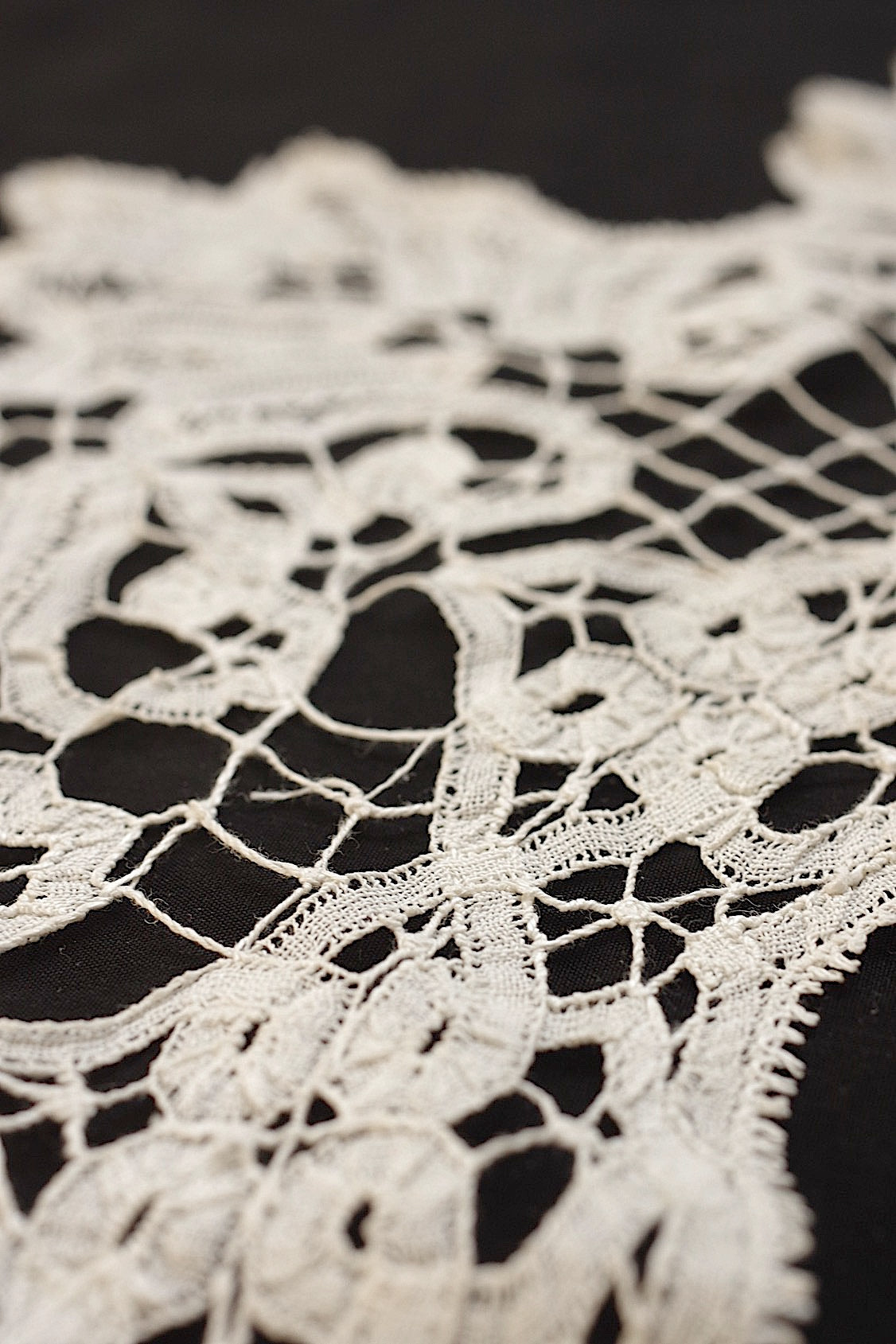 アンティークレース　dentelle ancienne 　襟