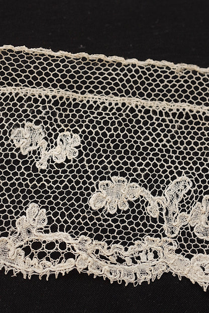 アンティークレース　dentelle ancienne 　２種