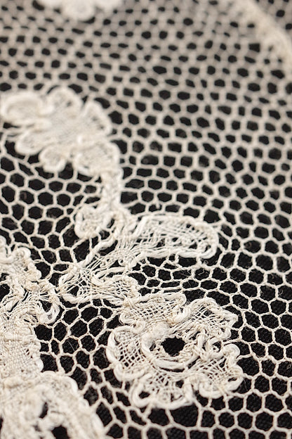 アンティークレース　dentelle ancienne 　２種