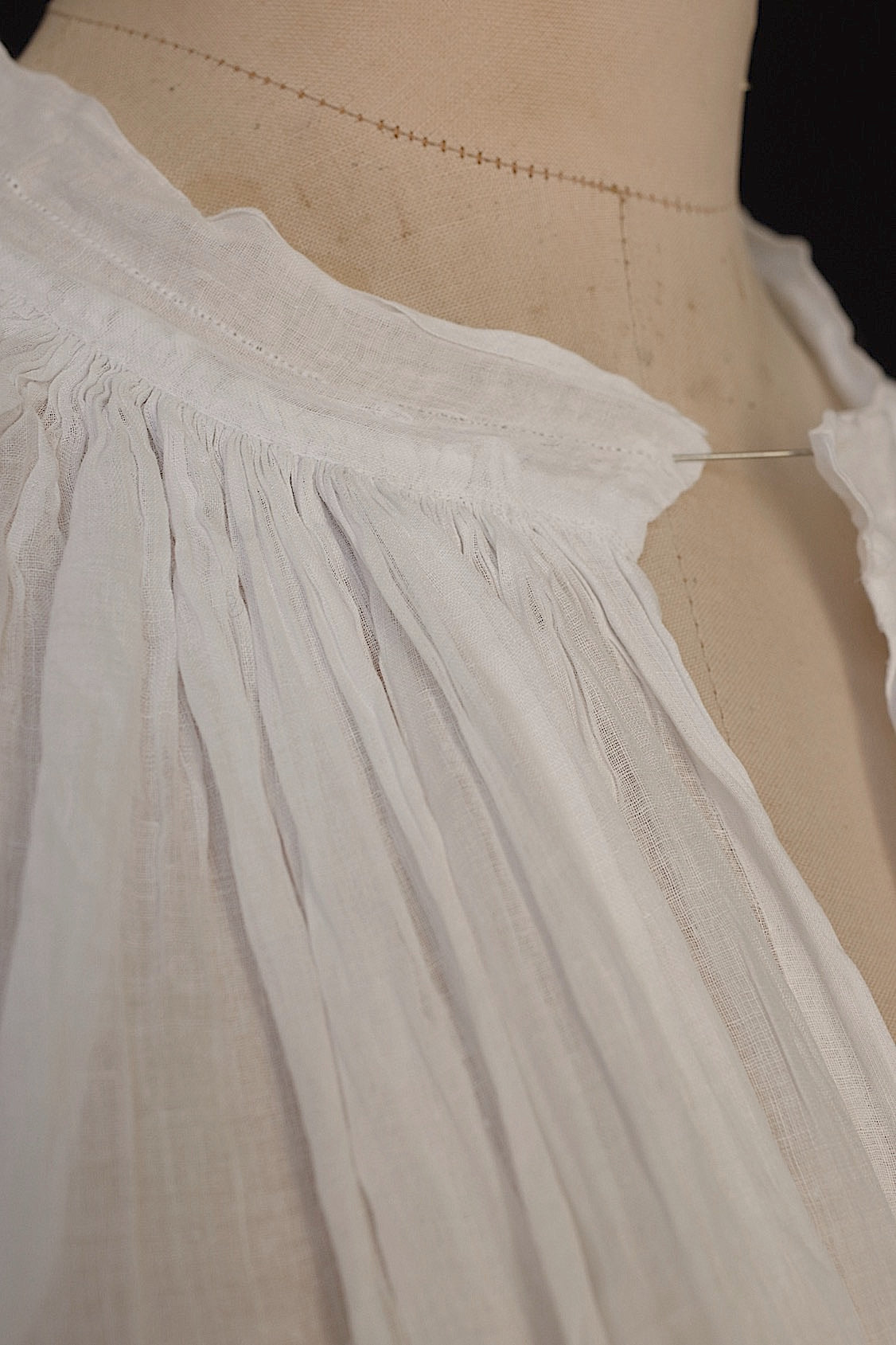 アンティーク服　vêtement antique 司祭服チュニック1