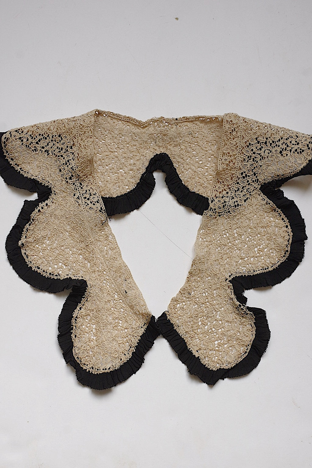 アンティークレース　dentelle ancienne 襟