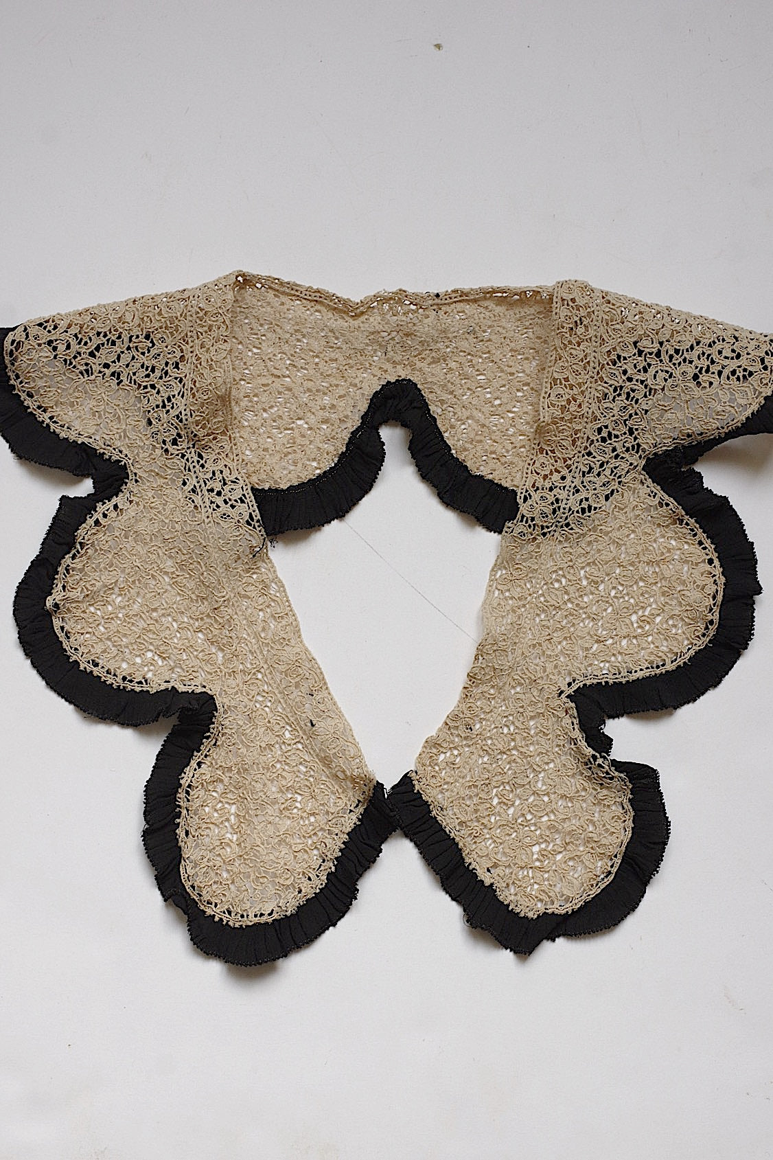 アンティークレース　dentelle ancienne 襟