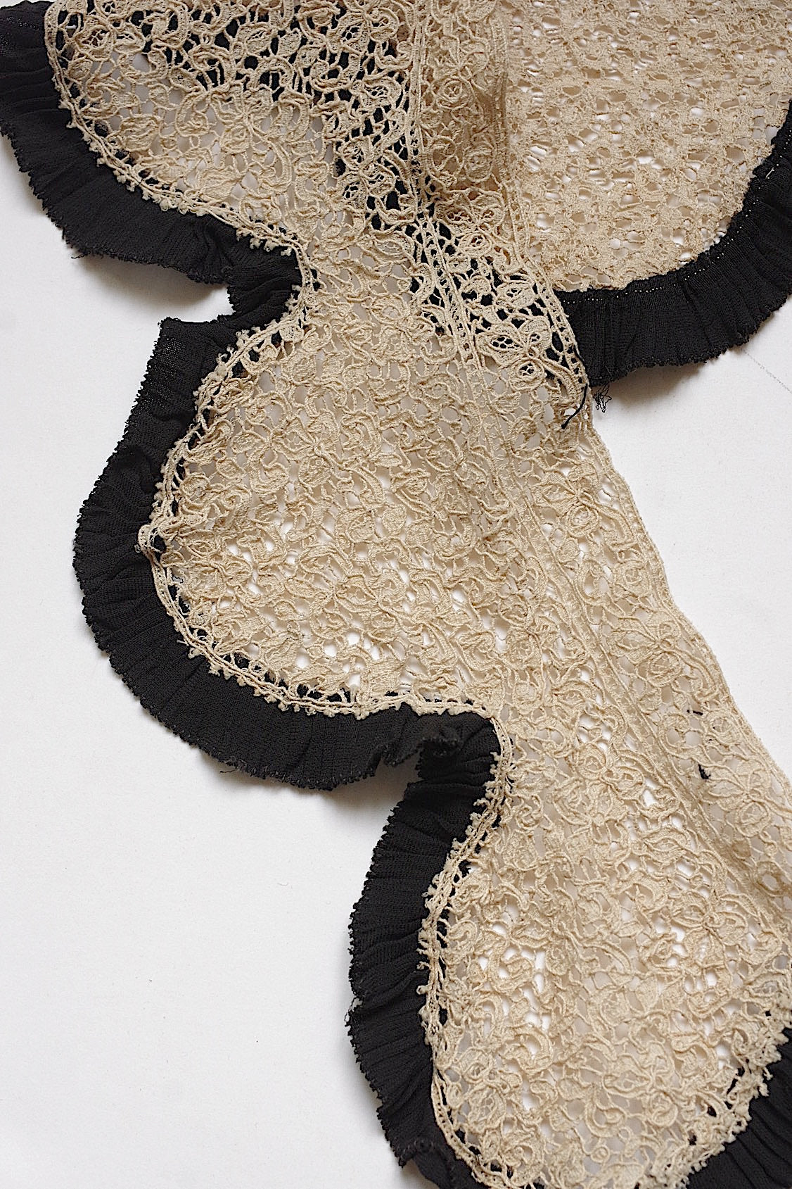アンティークレース　dentelle ancienne 襟