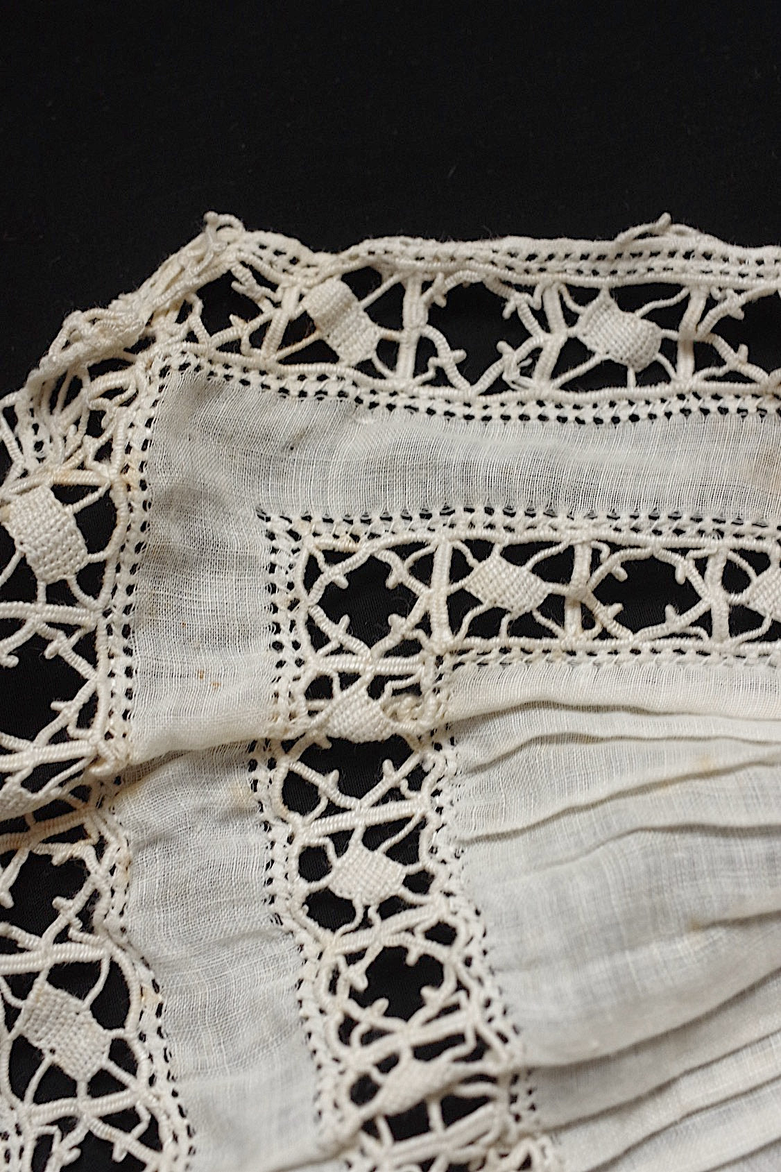 アンティークレース　dentelle ancienne プリーツレース