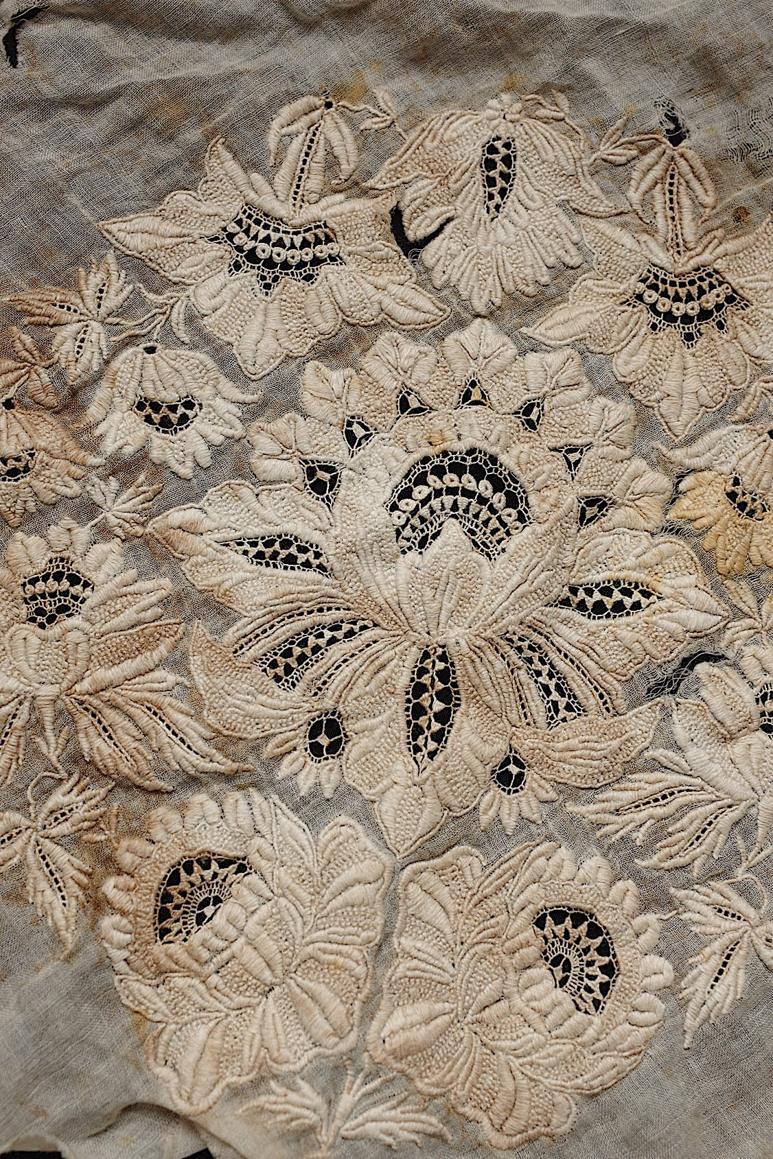 アンティークレース　dentelle ancienne 刺繍