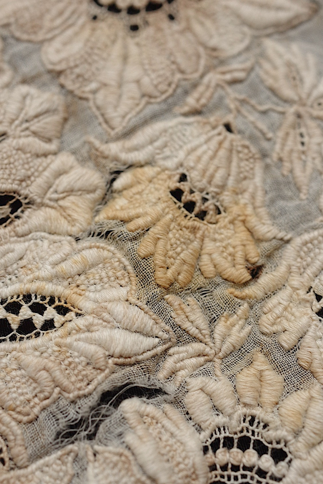 アンティークレース　dentelle ancienne 刺繍