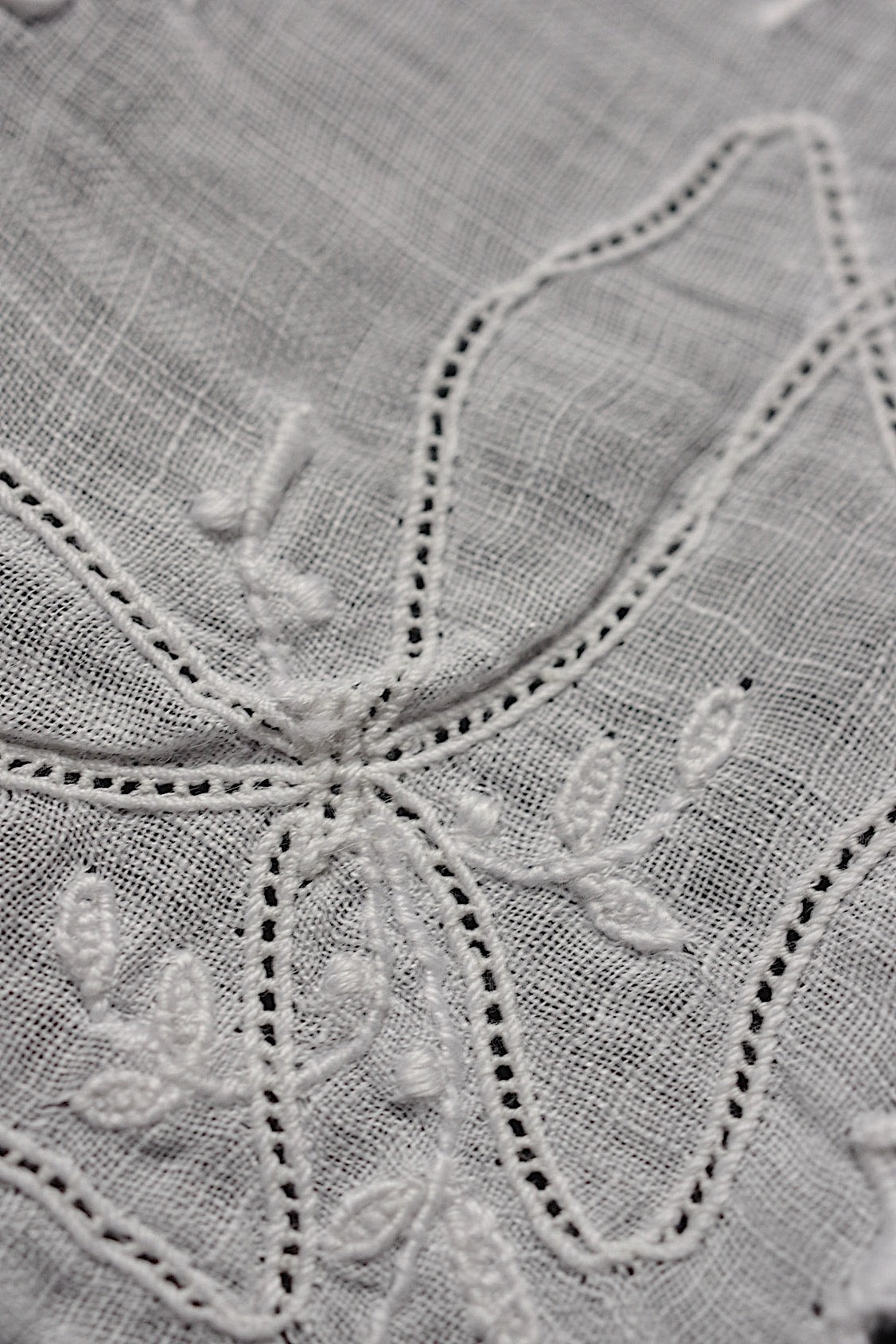 アンティークレース　dentelle ancienne ハンカチ素材用