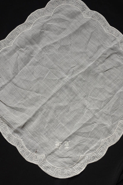 アンティークレース　dentelle ancienne ハンカチ素材用