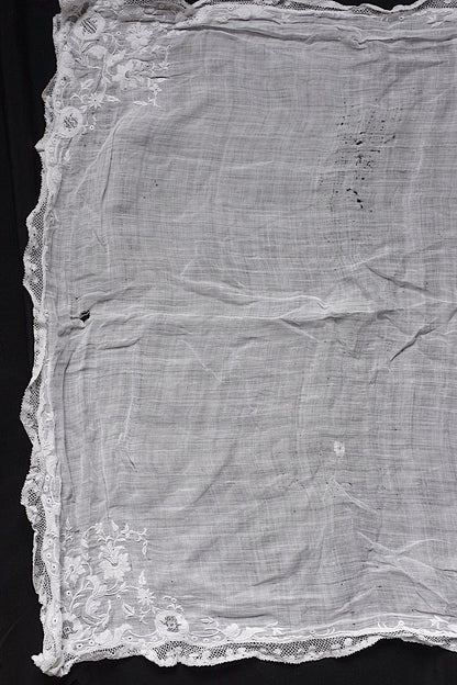 アンティークレース　dentelle ancienne ハンカチ素材用