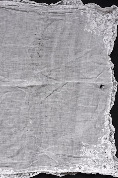 アンティークレース　dentelle ancienne ハンカチ素材用