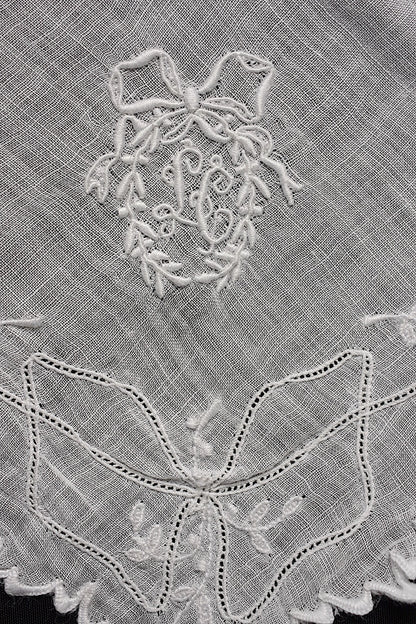 アンティークレース　dentelle ancienne ハンカチ素材用