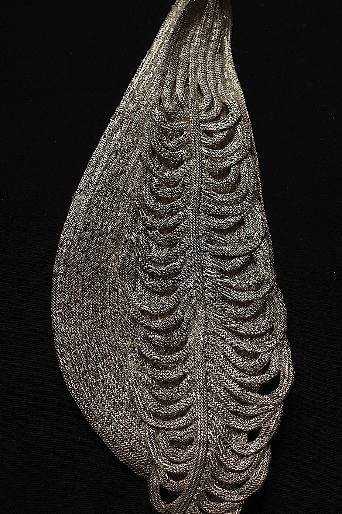 アンティークレース　dentelle ancienne 襟　タイ