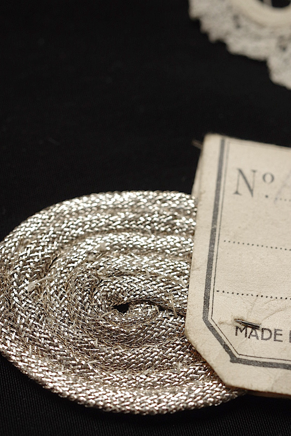 アンティークレース　dentelle ancienne 襟　タイ