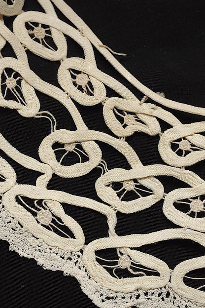 アンティークレース　dentelle ancienne 襟　タイ