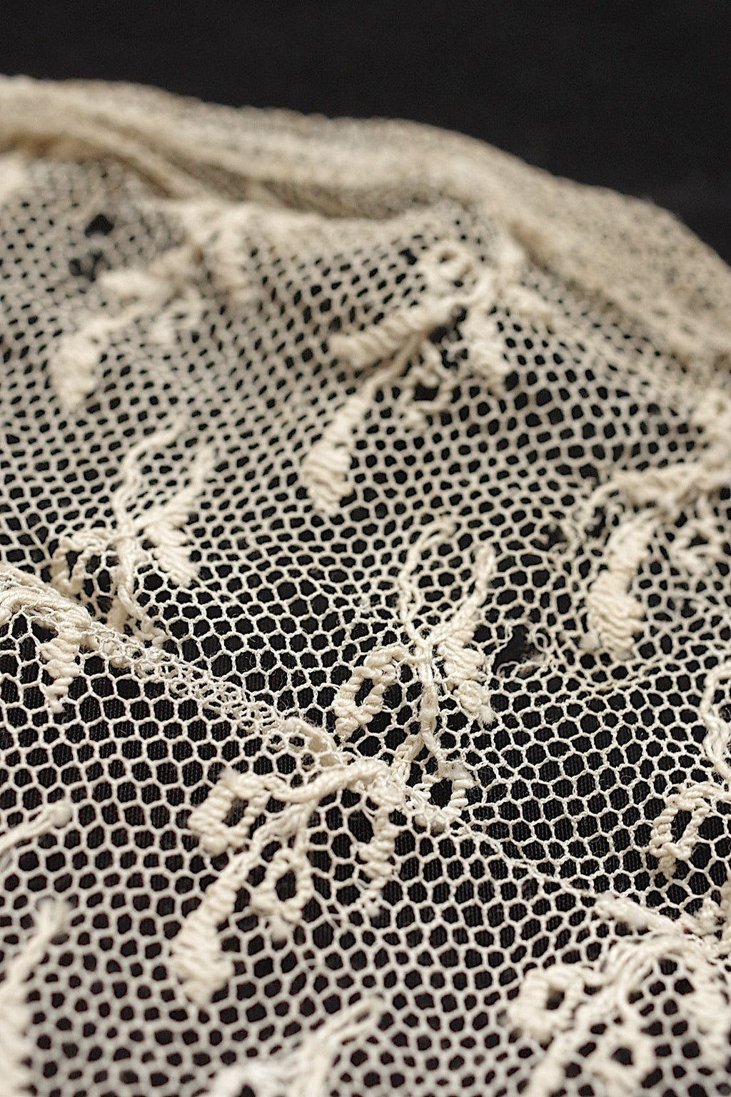 アンティークレース　dentelle ancienne ２種