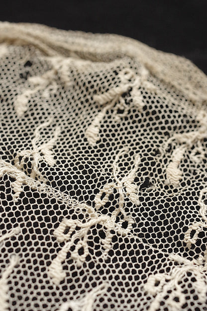 アンティークレース　dentelle ancienne ２種