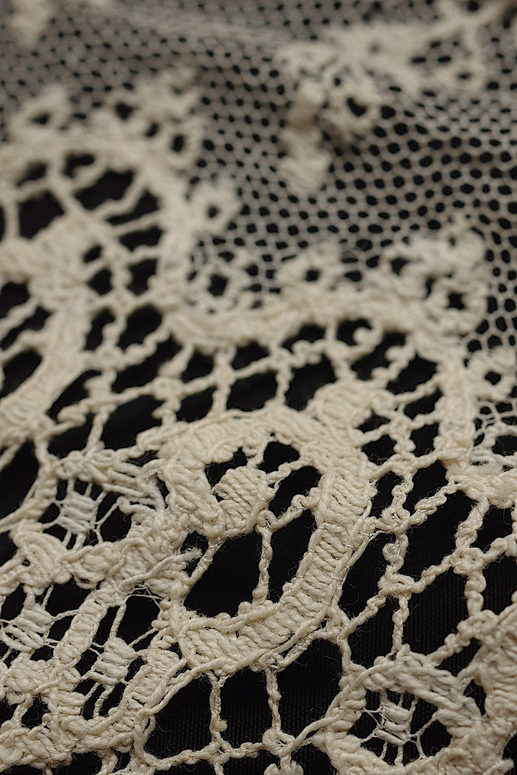 アンティークレース　dentelle ancienne ２種