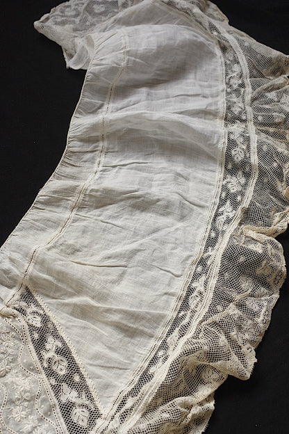 アンティークレース　dentelle ancienne　プリーツ　刺繍