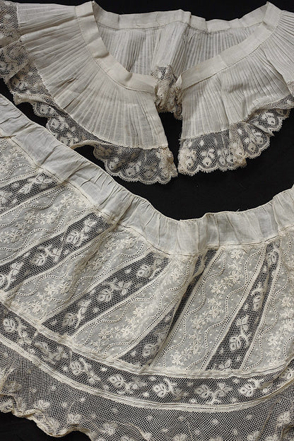 アンティークレース　dentelle ancienne　プリーツ　刺繍