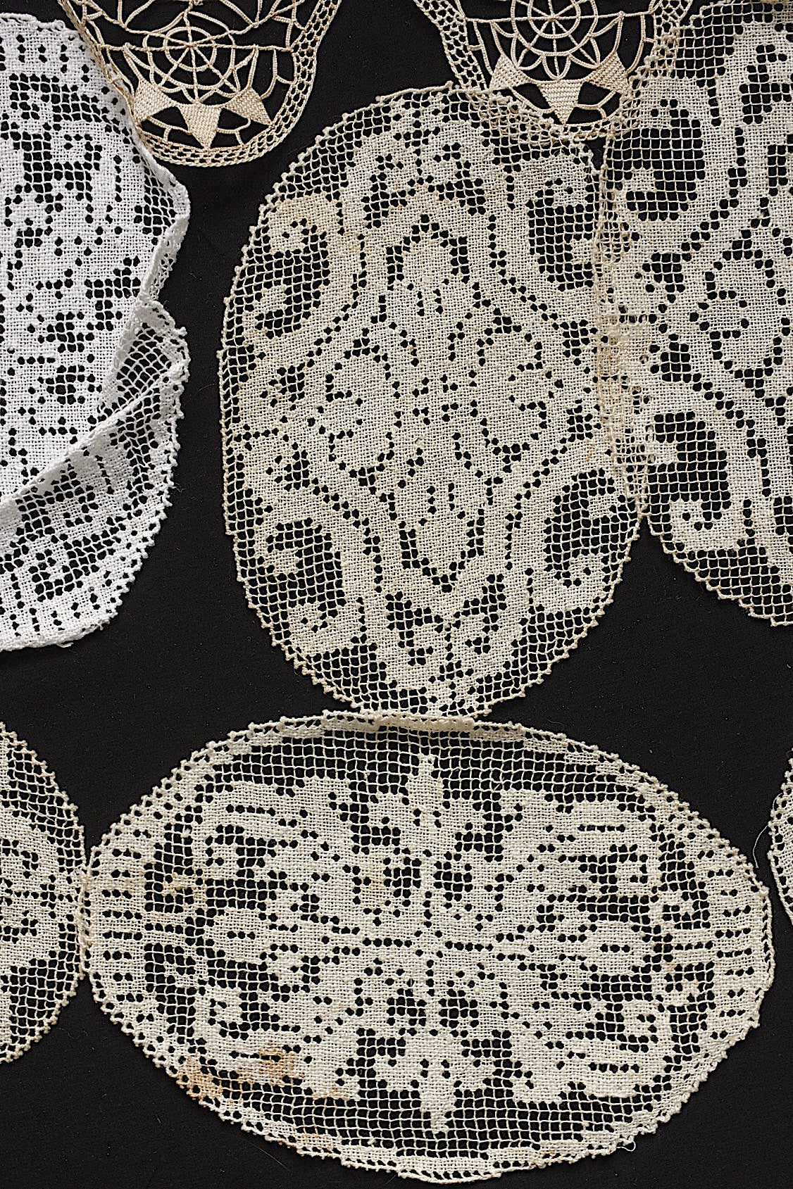 アンティークレース　dentelle ancienne　モチーフ16個