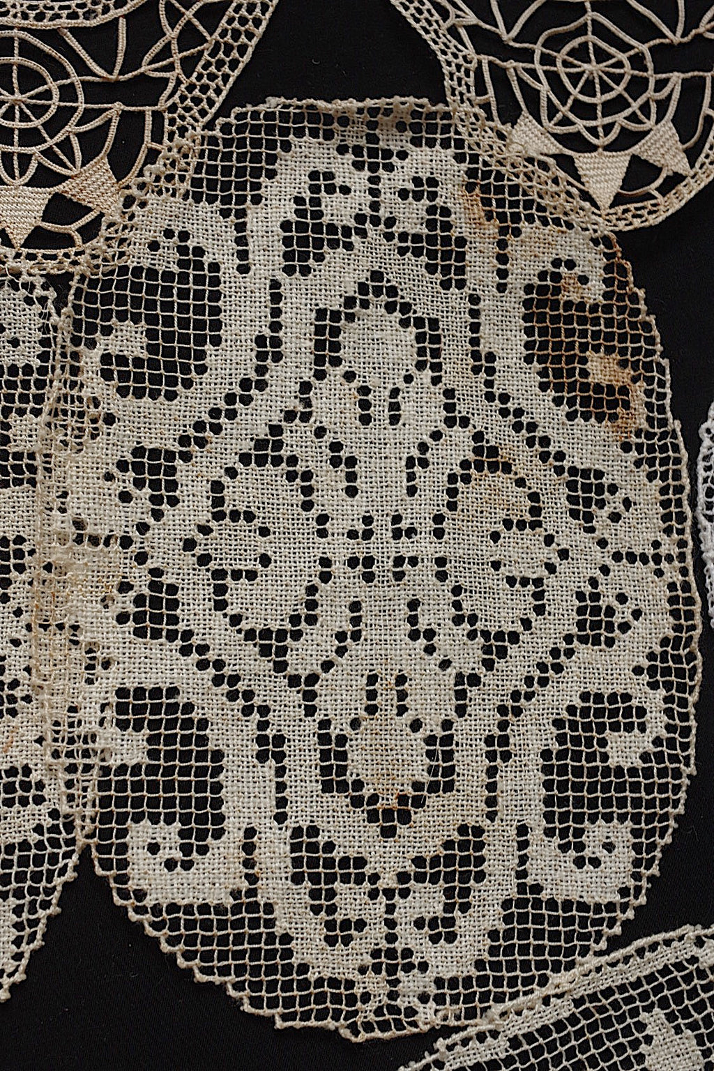 アンティークレース　dentelle ancienne　モチーフ16個