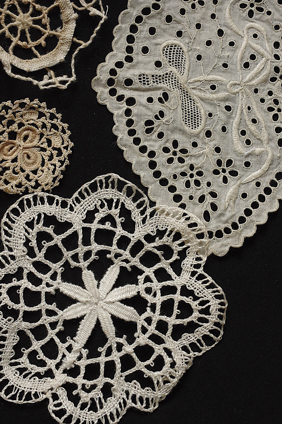 アンティークレース　dentelle ancienne　モチーフ31個