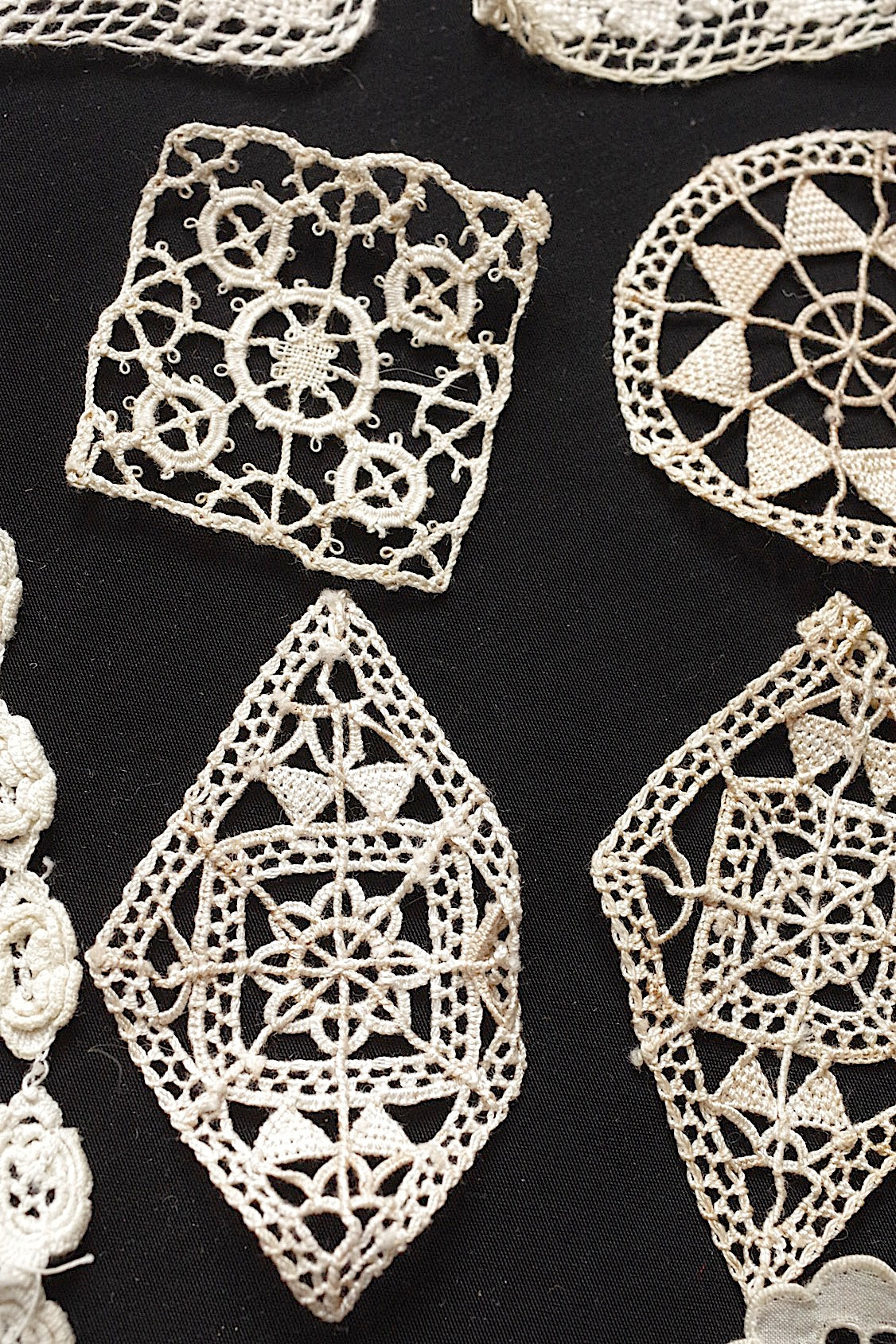 アンティークレース　dentelle ancienne　モチーフ31個