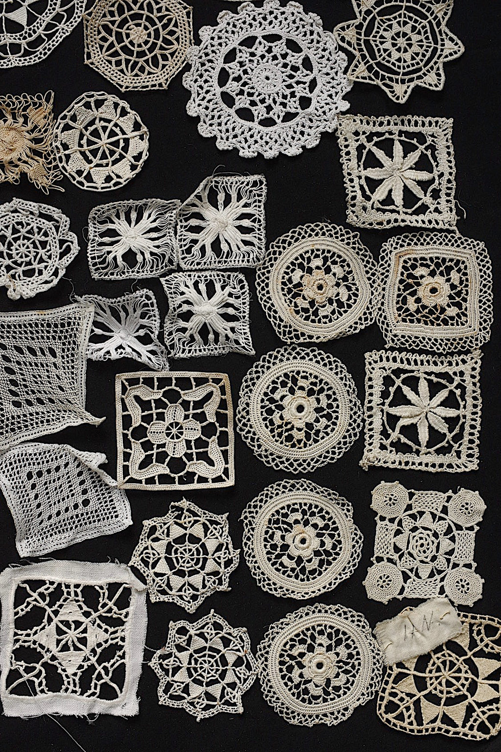 アンティークレース　dentelle ancienne　モチーフ45個