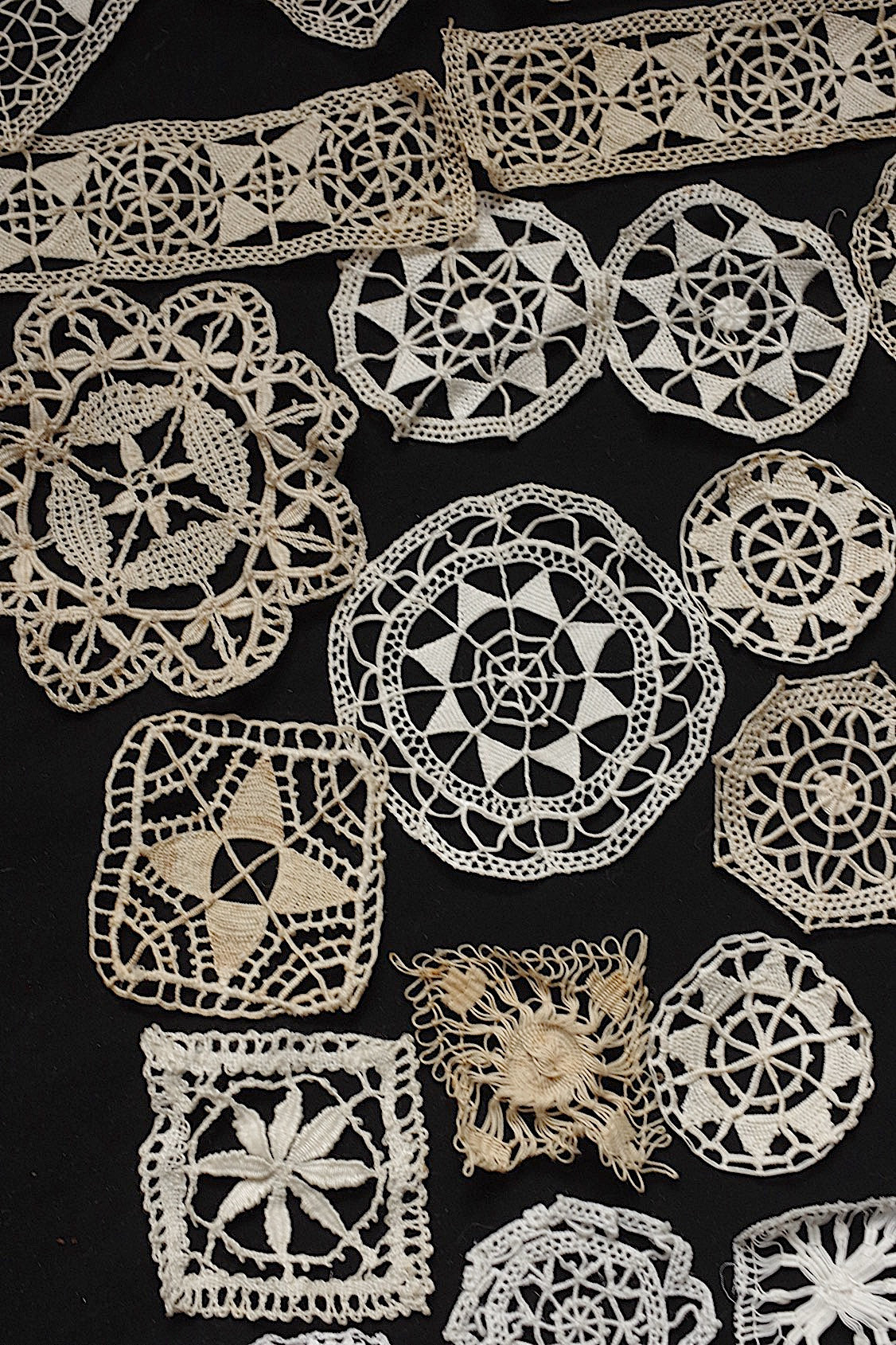 アンティークレース　dentelle ancienne　モチーフ45個