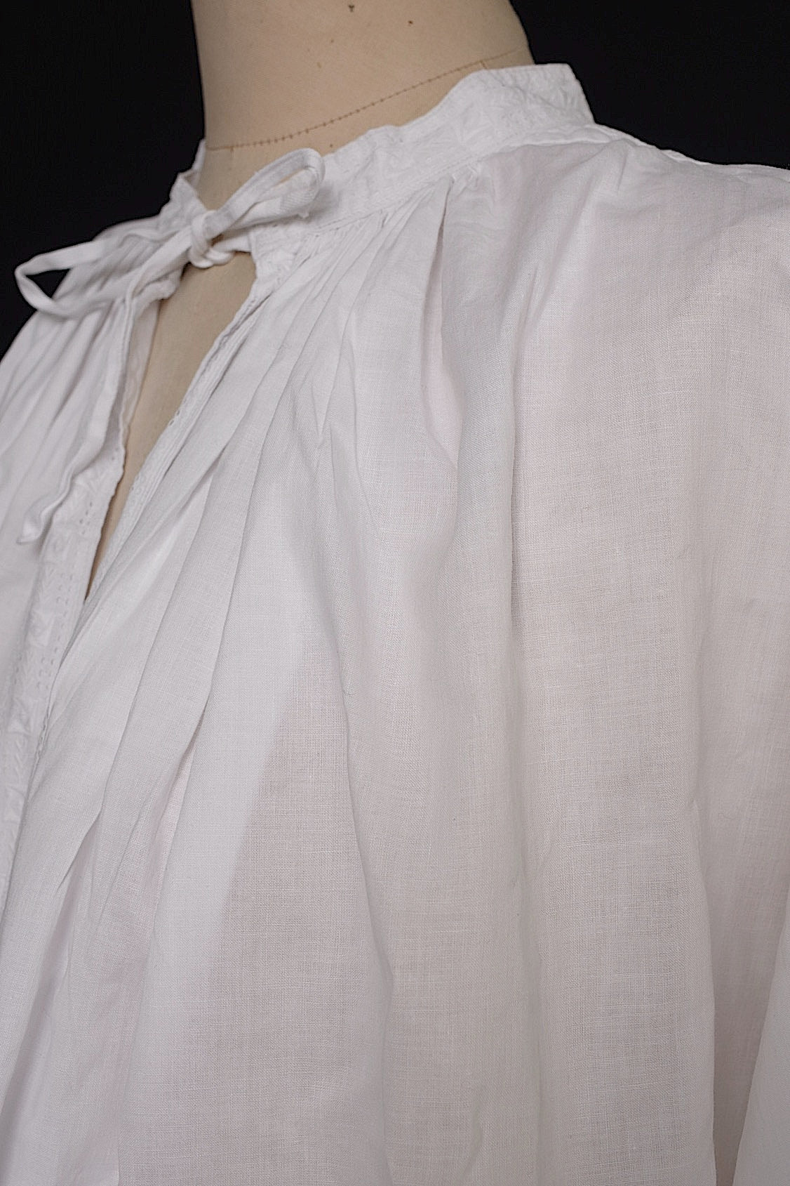 アンティーク服　vêtement antique 司祭チュニックsurplis1