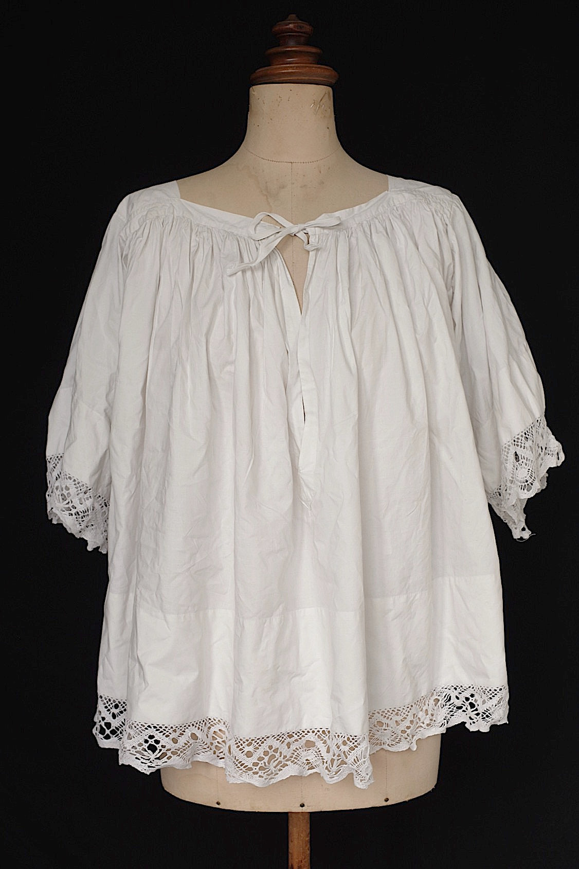 アンティーク服　vêtement antique 司祭チュニックsurplis2