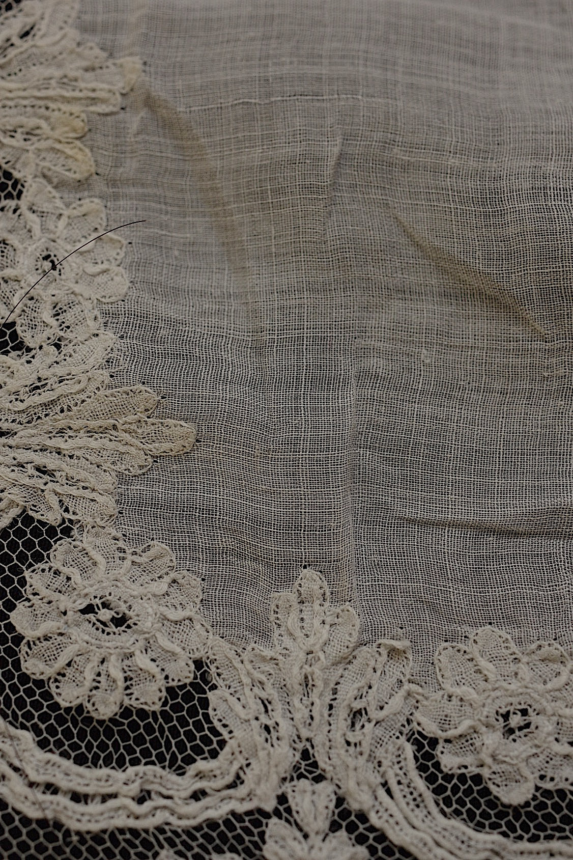 Mouchoir ancien en dentelle dentelle ancinne