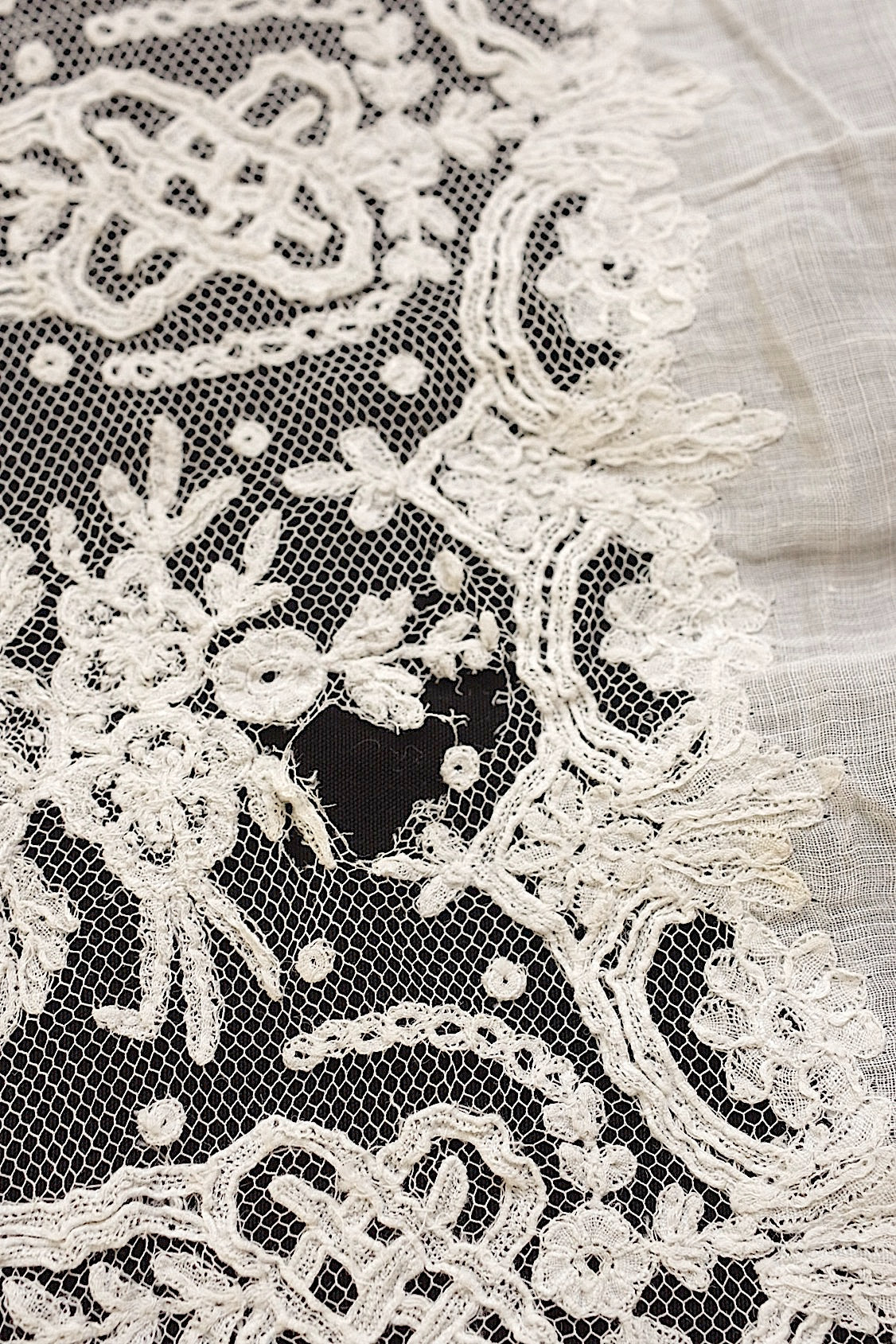 アンティークレース　dentelle ancinne ハンカチ